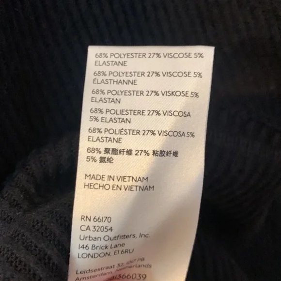 New Free People Cozy with You surplice wrap crossover knit ribbed boxy sweater - Picture 14 of 14